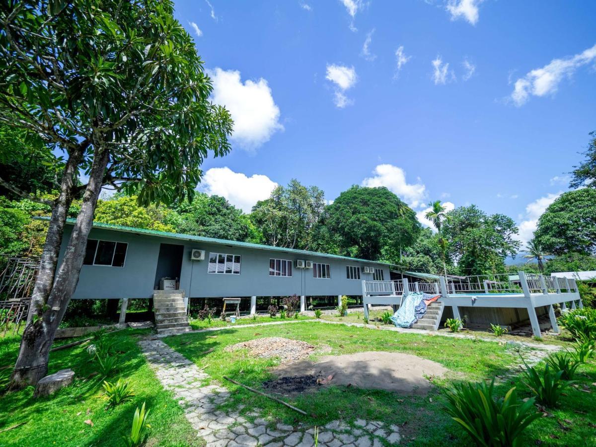 Benarat Lodge มูลู ภายนอก รูปภาพ