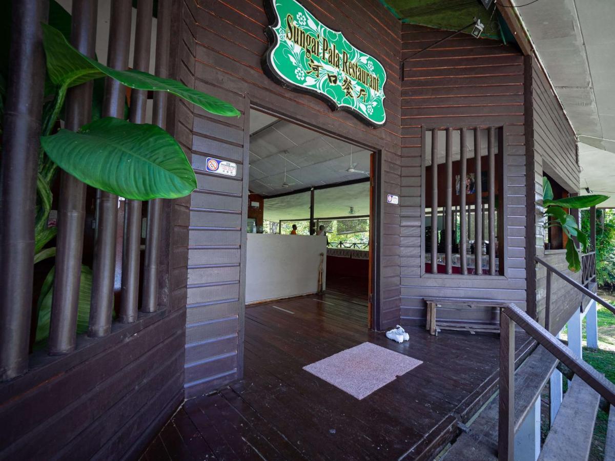 Benarat Lodge มูลู ภายนอก รูปภาพ