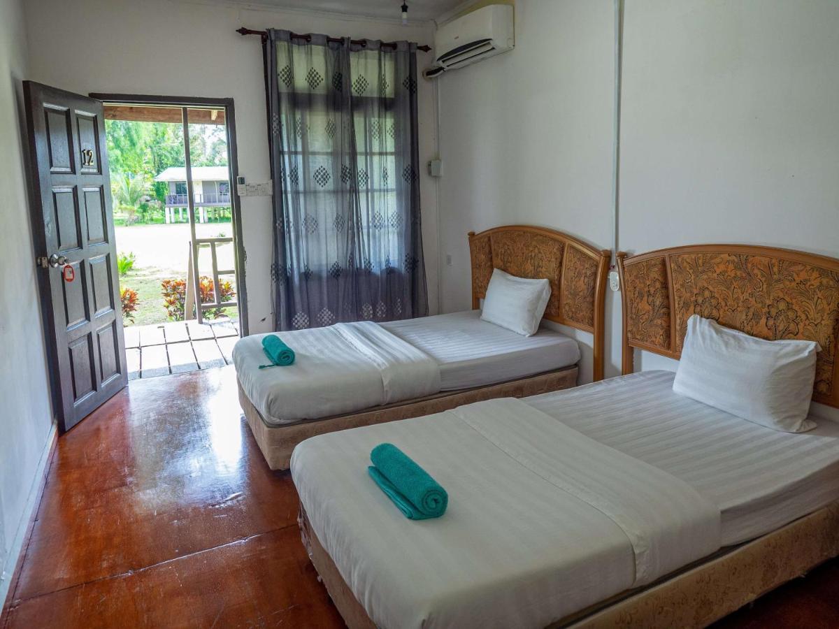 Benarat Lodge มูลู ภายนอก รูปภาพ