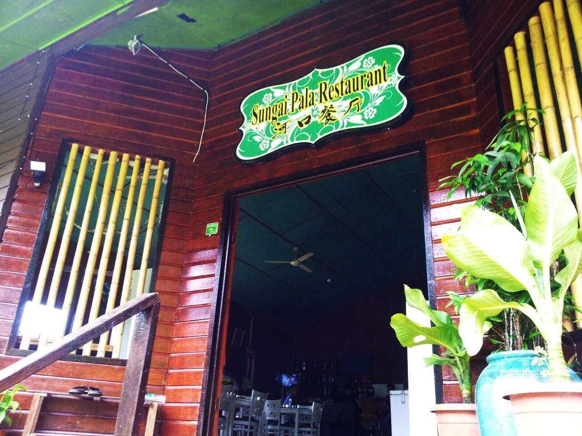 Benarat Lodge มูลู ภายนอก รูปภาพ