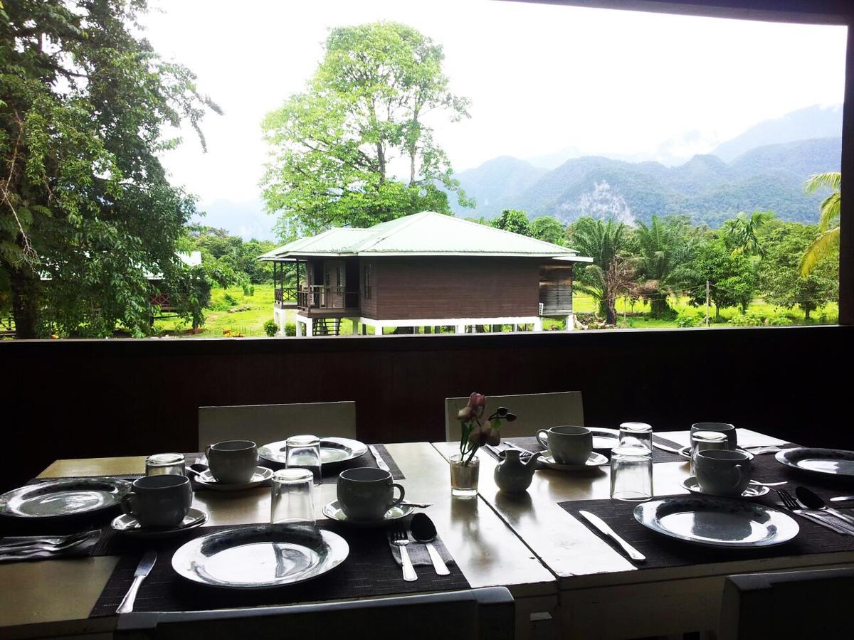 Benarat Lodge มูลู ภายนอก รูปภาพ