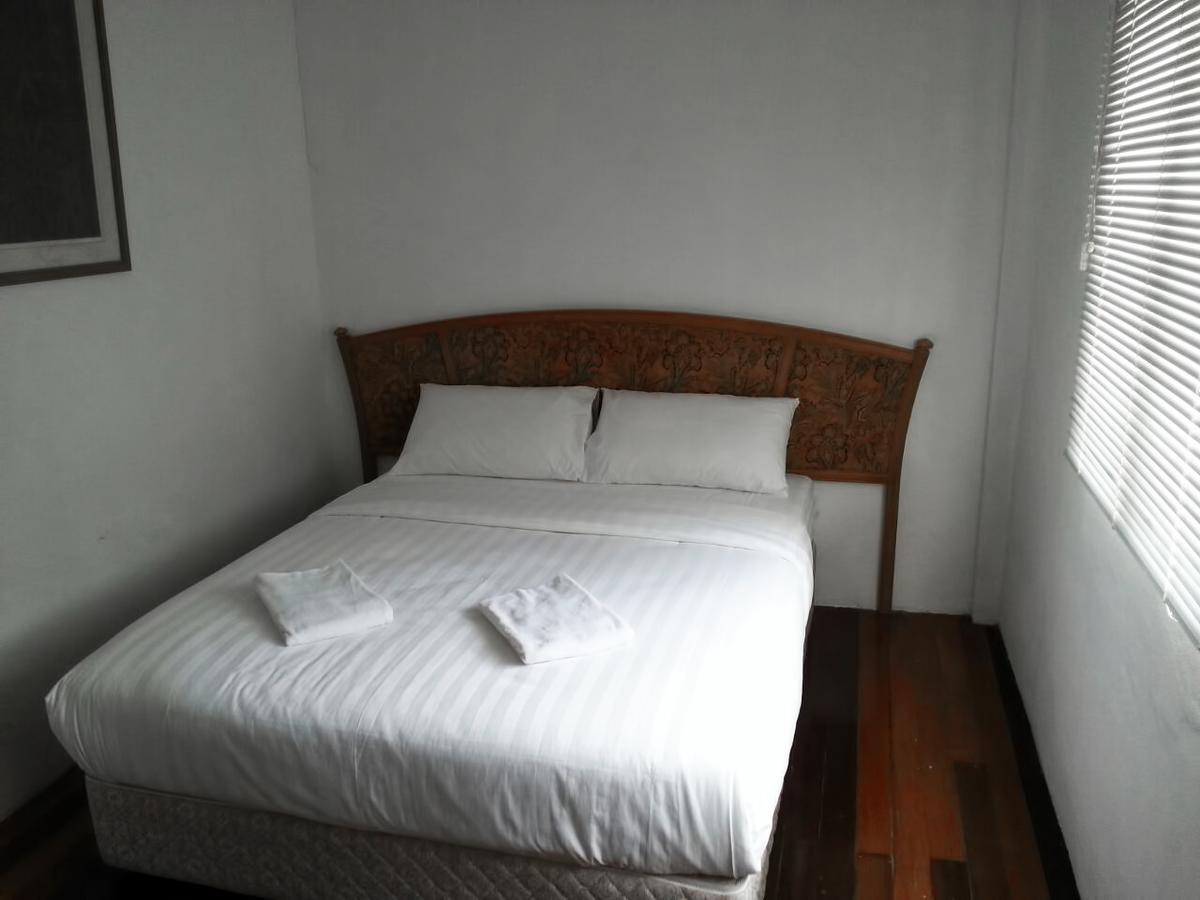 Benarat Lodge มูลู ภายนอก รูปภาพ