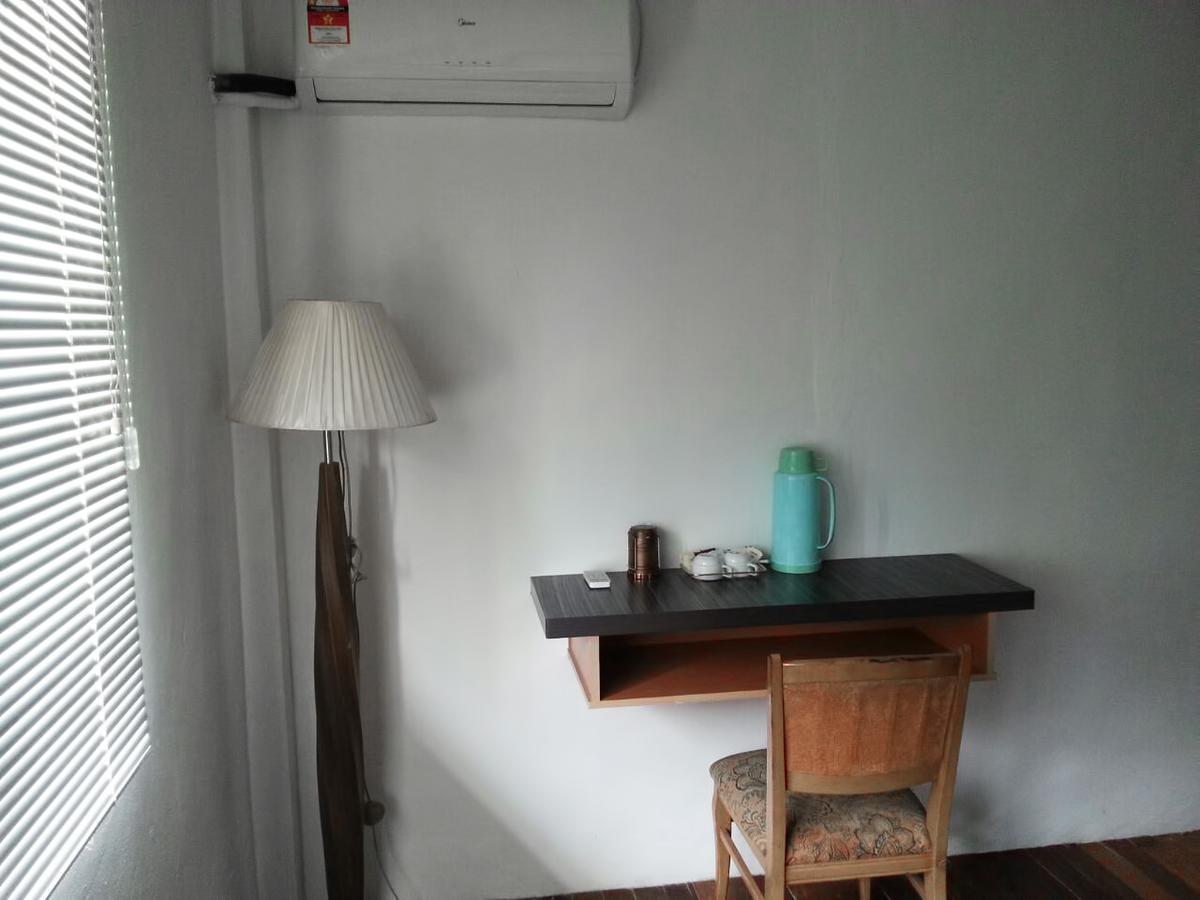 Benarat Lodge มูลู ภายนอก รูปภาพ